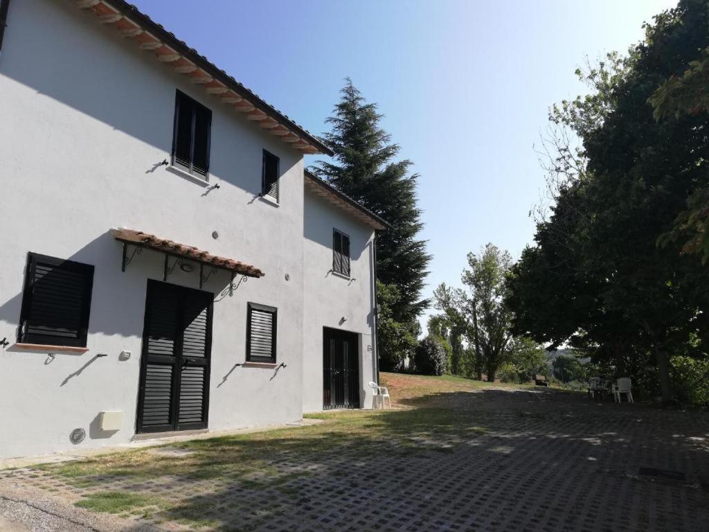 Case In Campagna Con Piscina A Todi Dış mekan fotoğraf